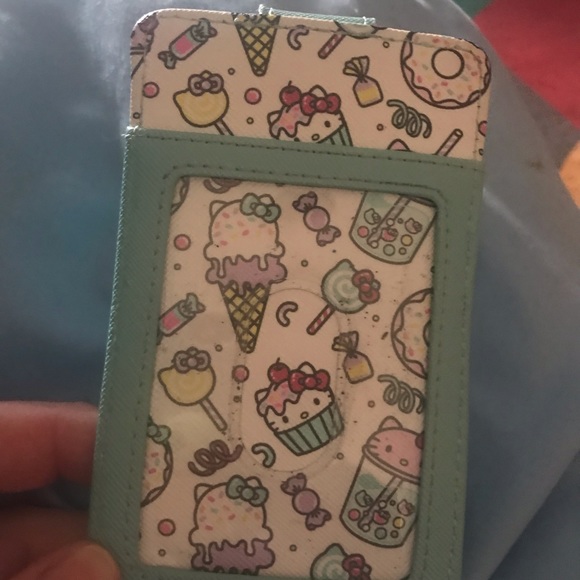 Hello kitty card holder - Picture 8 of 9